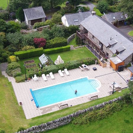 The Old Farmhouse B&B Dyffryn Ardudwy Exterior photo